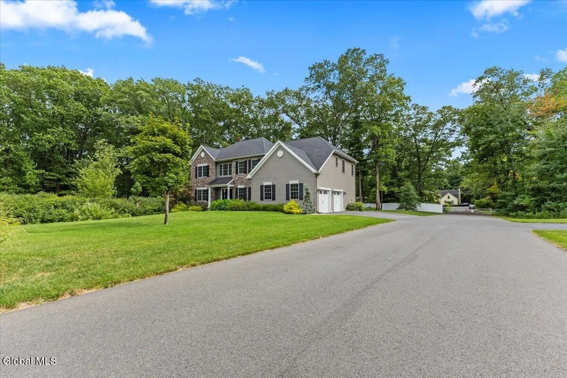 Photo of 76 Tamarack Lane