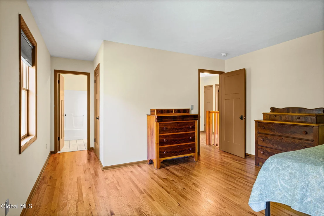 Photo of 107 Fox Run Drive