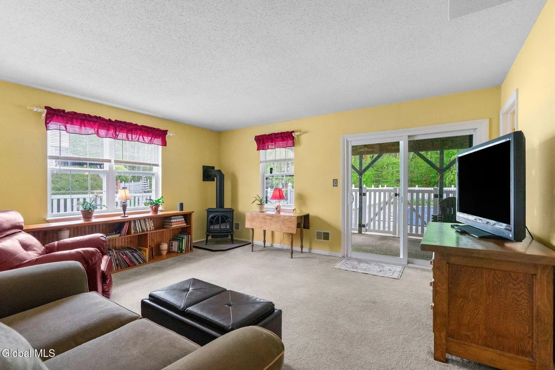 Photo of 37 Wicken Square