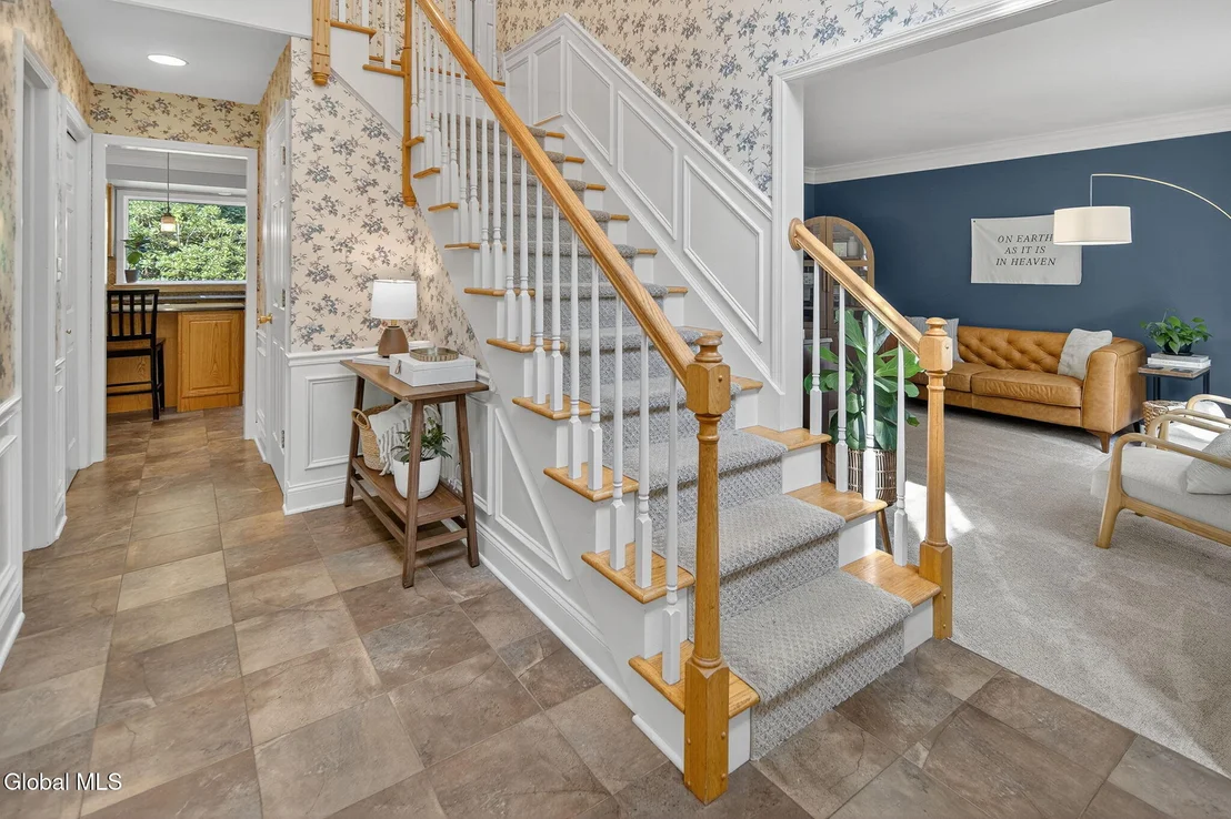 Photo of 72 Maple Road