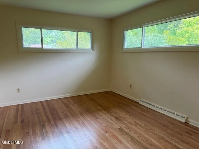Photo of 112 Glenhill Drive