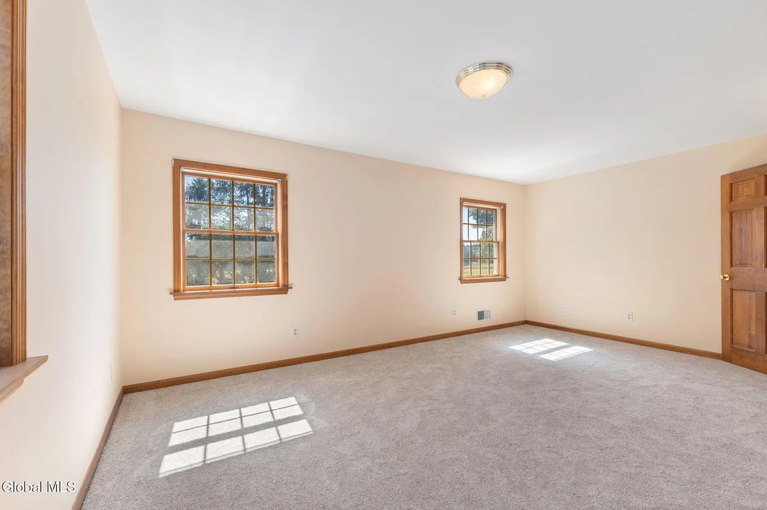 Photo of 3079 New Williamsburg Drive