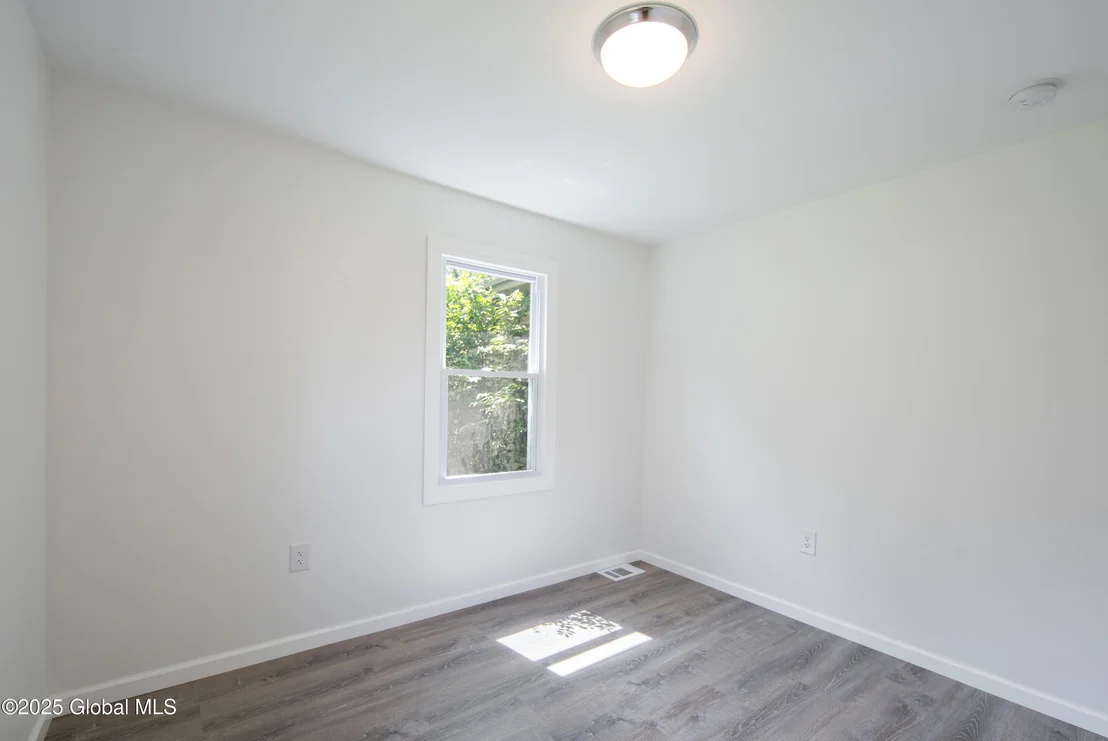 Photo of 135 Freemans Bridge Road
