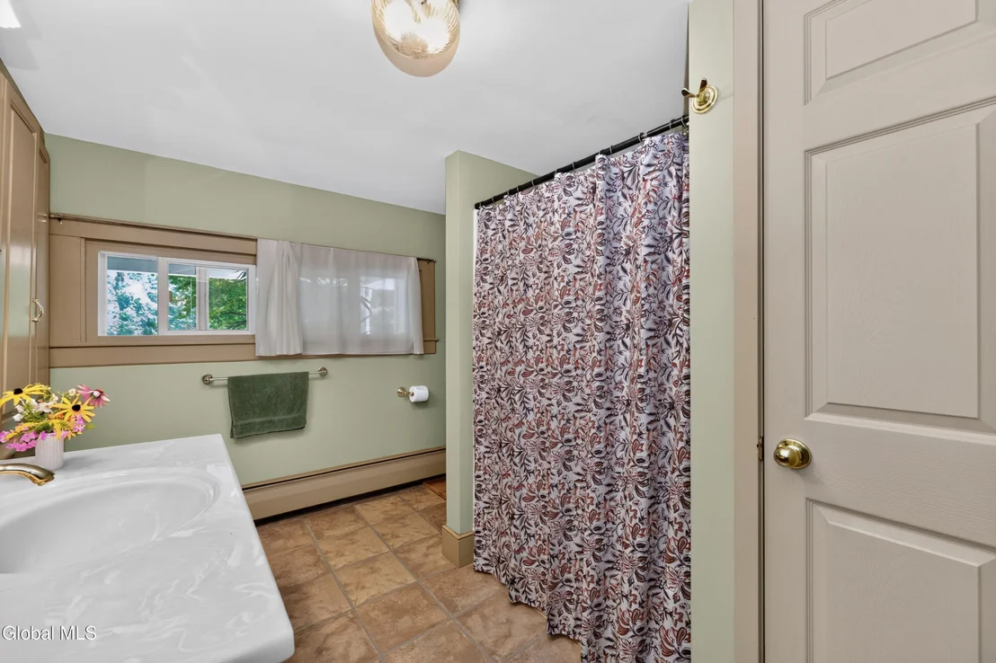 Photo of 72 Gilbert Street