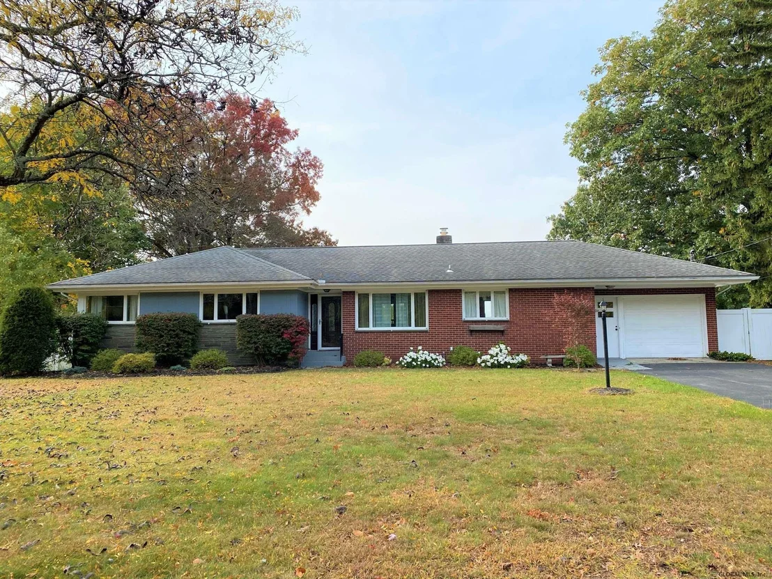 Photo of 120 SHAKER Road