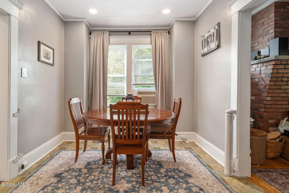 Photo of 246 Riverside Place