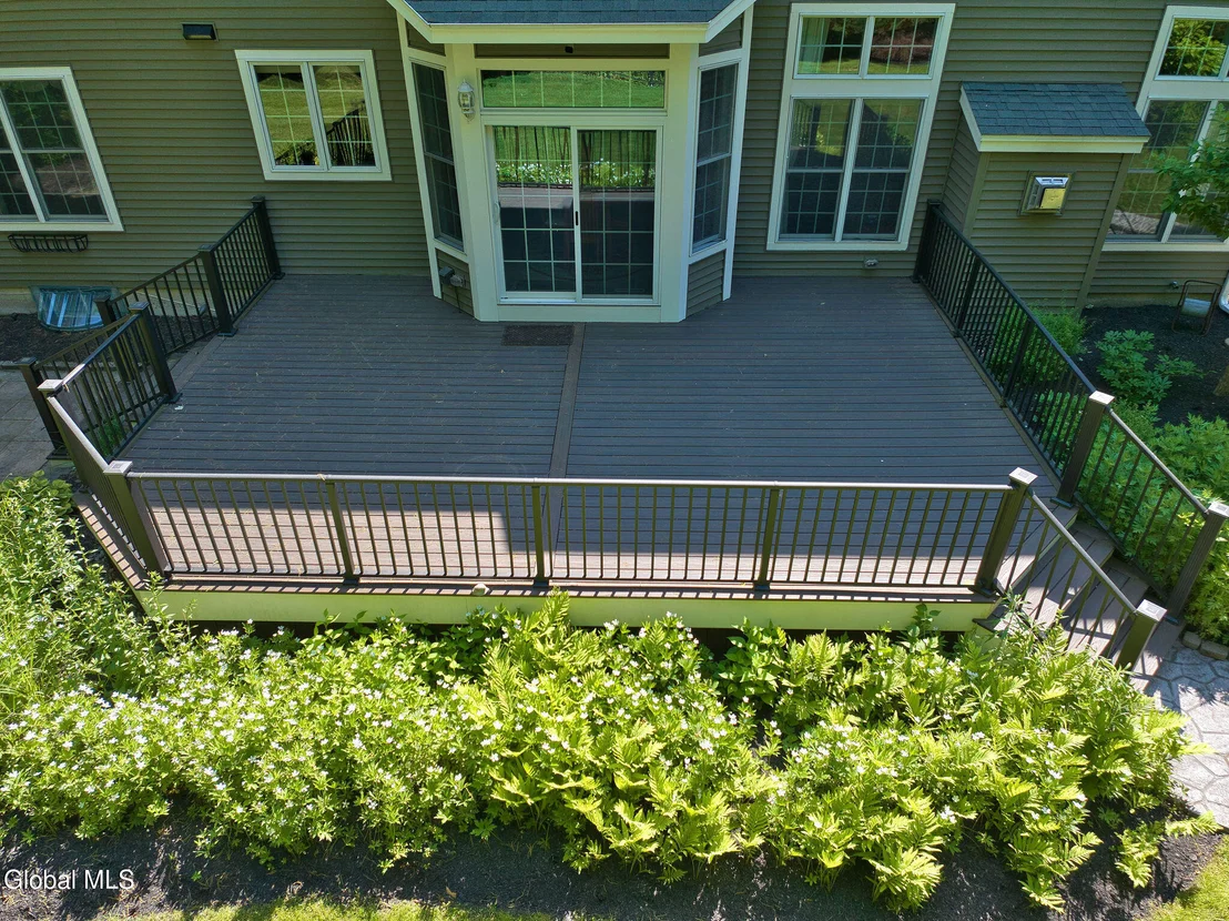 Photo of 10 Whitestone Way