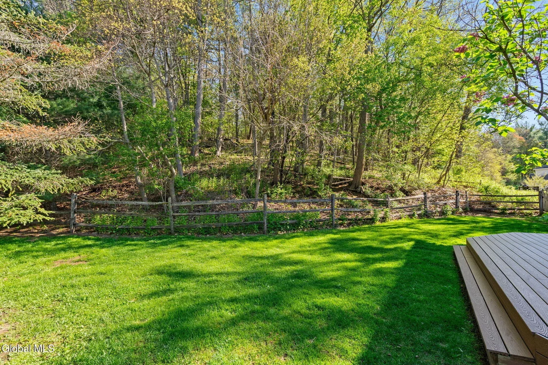 Photo of 107 Fox Run Drive