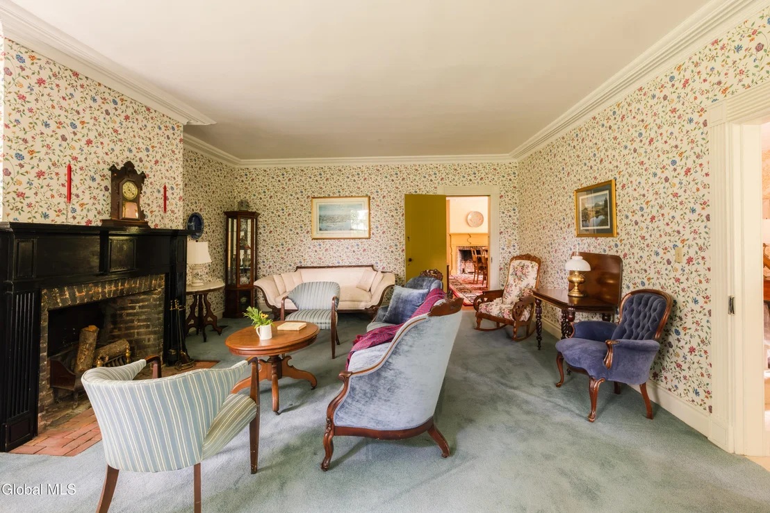 Photo of 14 & 18 Clove Road