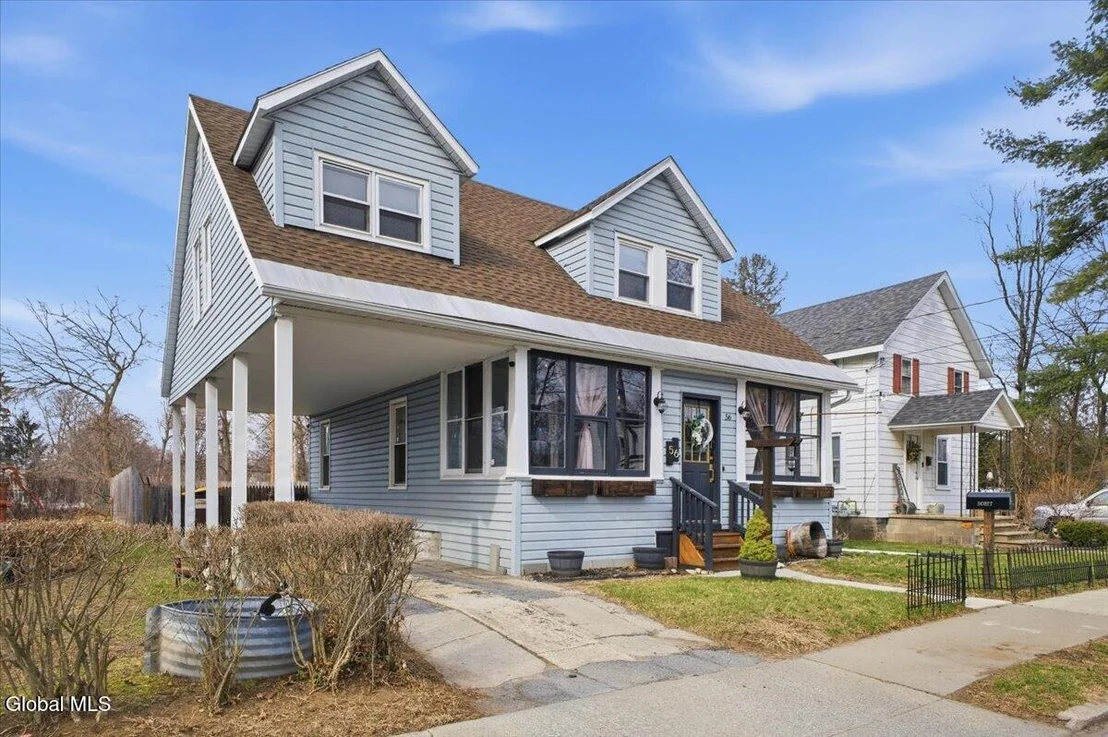 Photo of 56 Baldwin Avenue