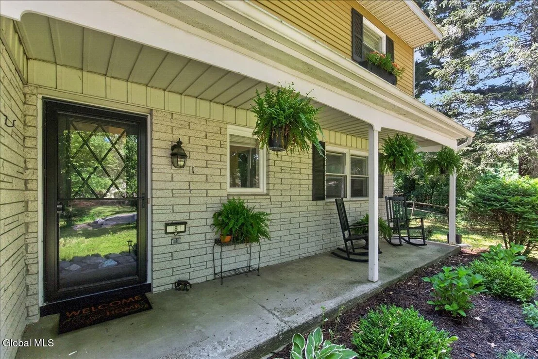 Photo of 8 Cypress Pt