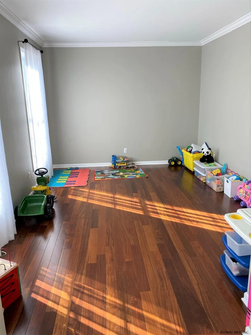 Photo of 16 BRADT Road