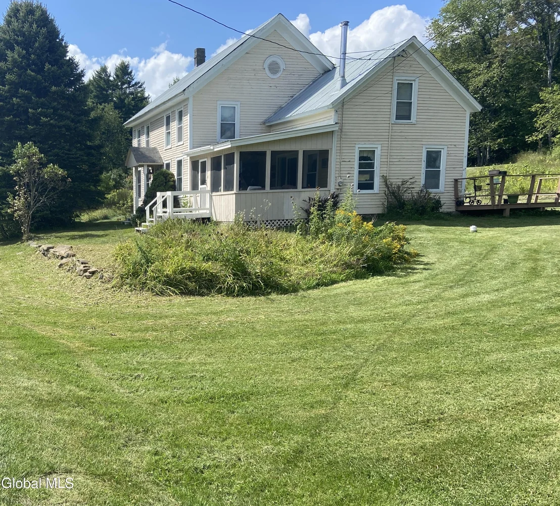 Photo of 675 Creek Road
