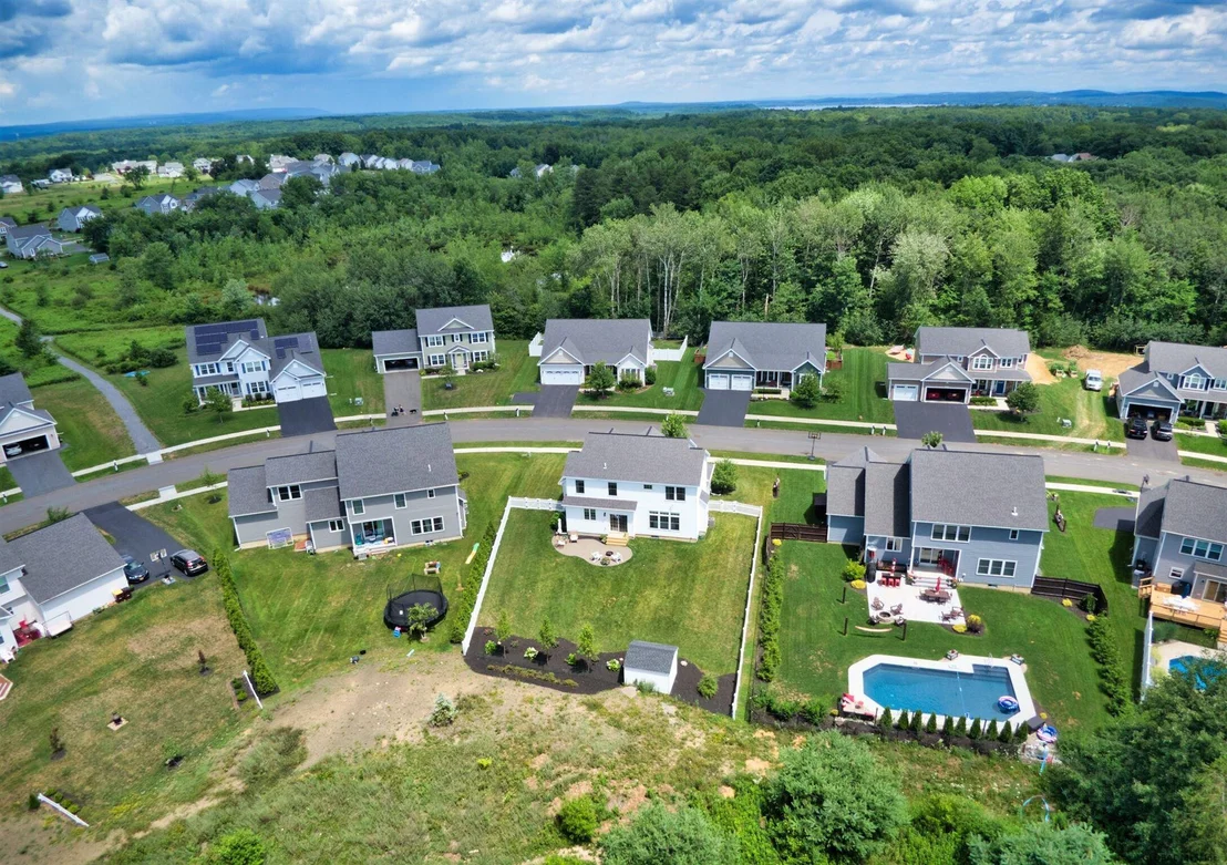 Photo of 26 MAIDEN Circle