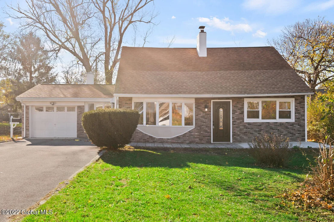 Photo of 895 Obrien Avenue