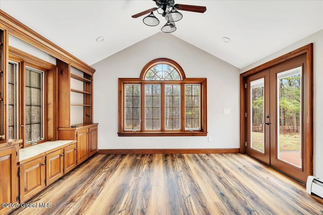 Photo of 4 Pine Drive South