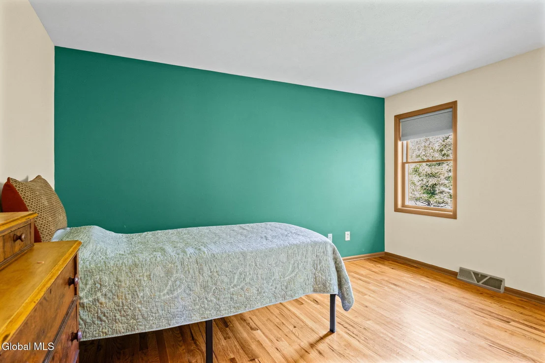 Photo of 107 Fox Run Drive