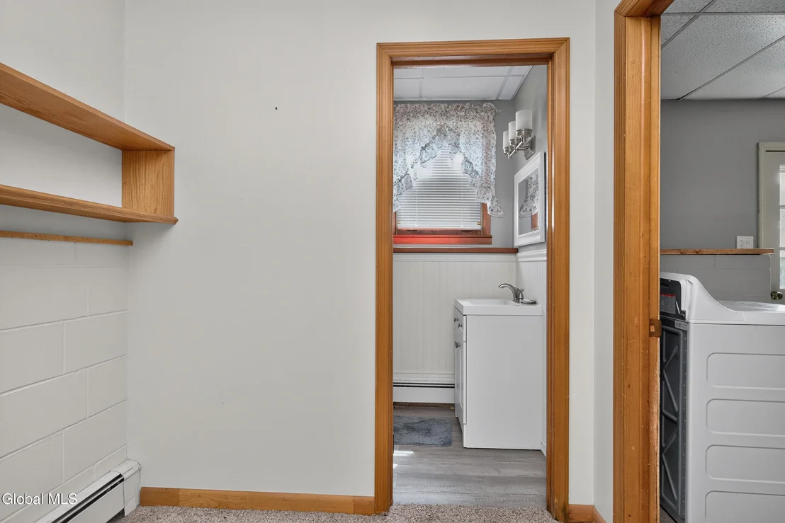 Photo of 137 Mammoth Spring Road
