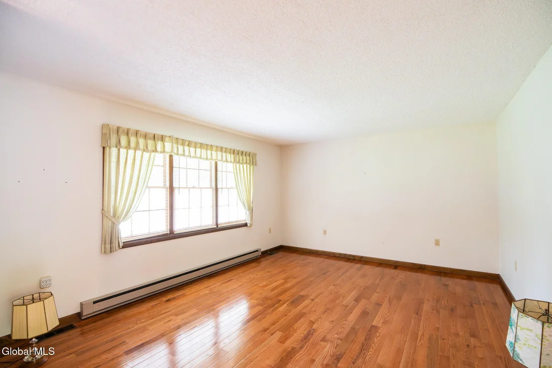 Photo of 21 Helen Drive