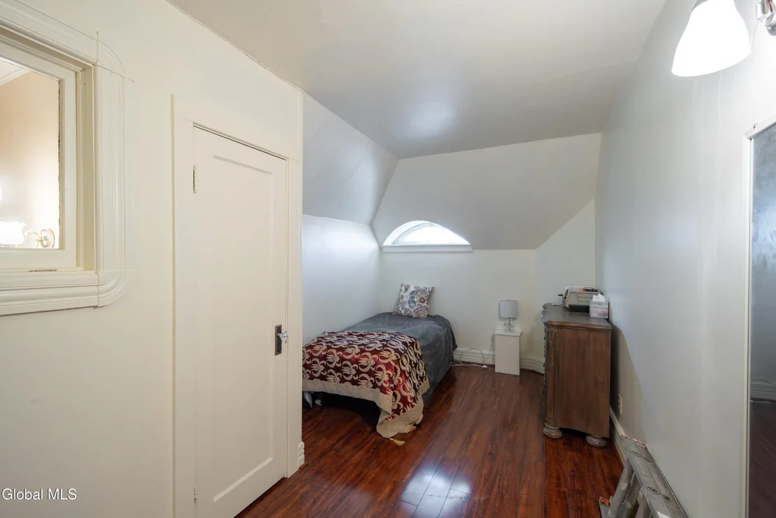 Photo of 701 Union Street