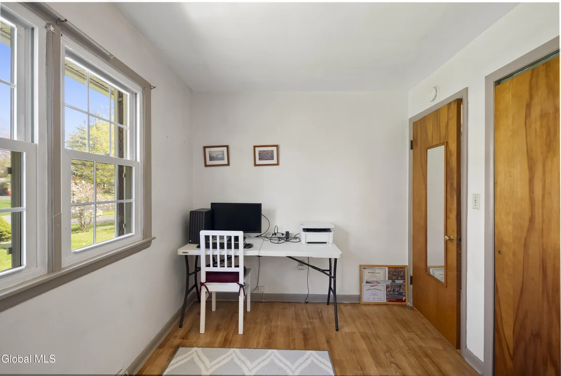 Photo of 141 Birchwood Drive