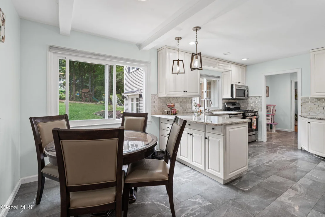 Photo of 2279 Pine Ridge Road