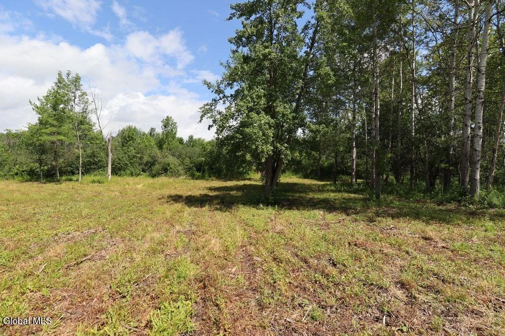 Photo of 468 Middle Road