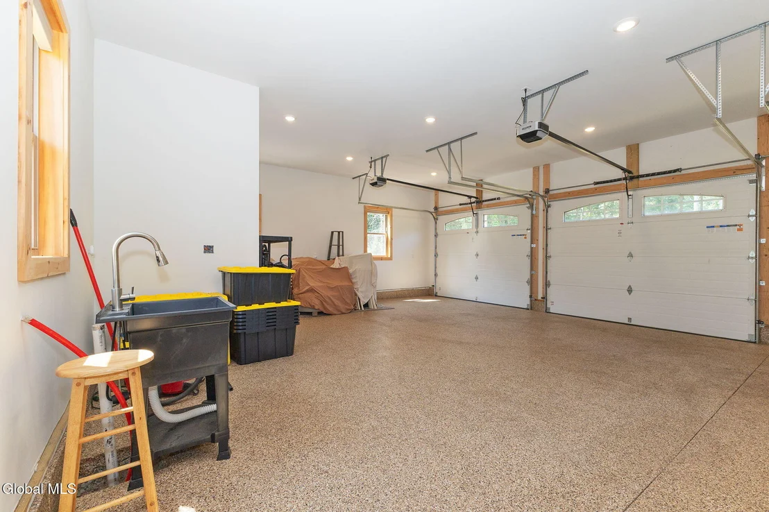 Photo of 5260 Hudson Road