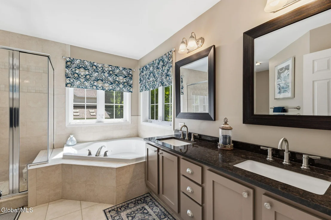 Photo of 46 Mann Boulevard