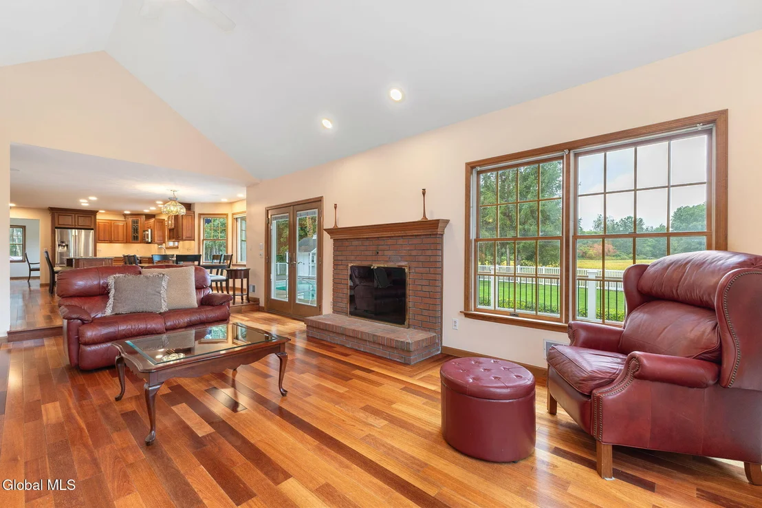 Photo of 3079 New Williamsburg Drive