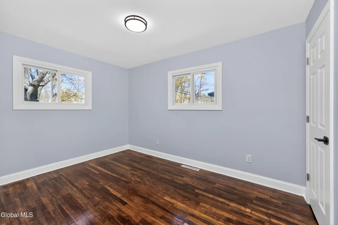 Photo of 253 Vly Road
