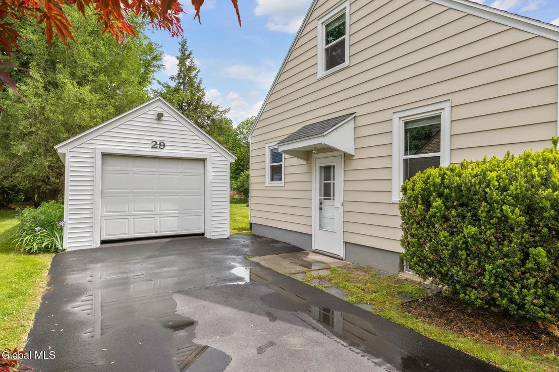 Photo of 29 Witbeck Drive