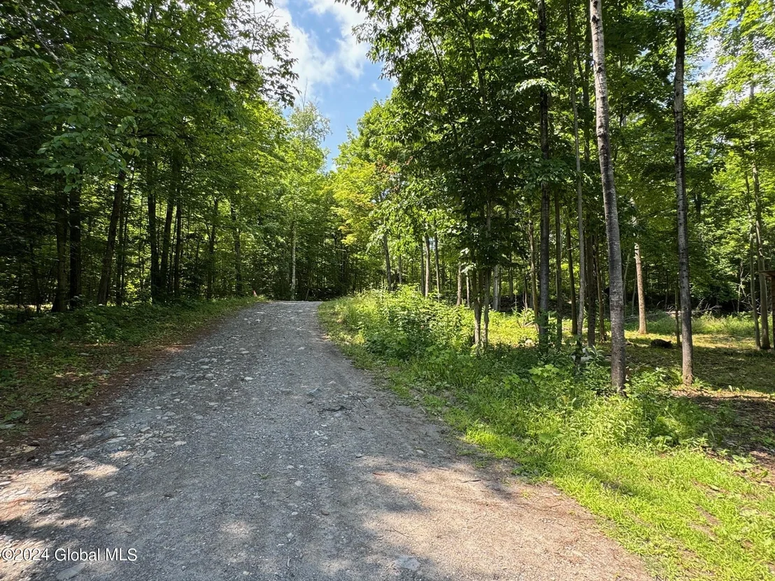 Photo of 75 Forest Way