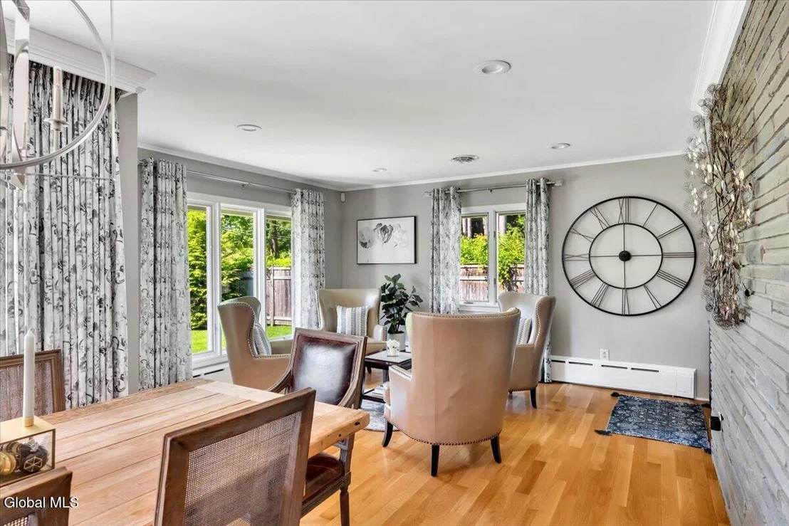 Photo of 75 Fort Amherst Road