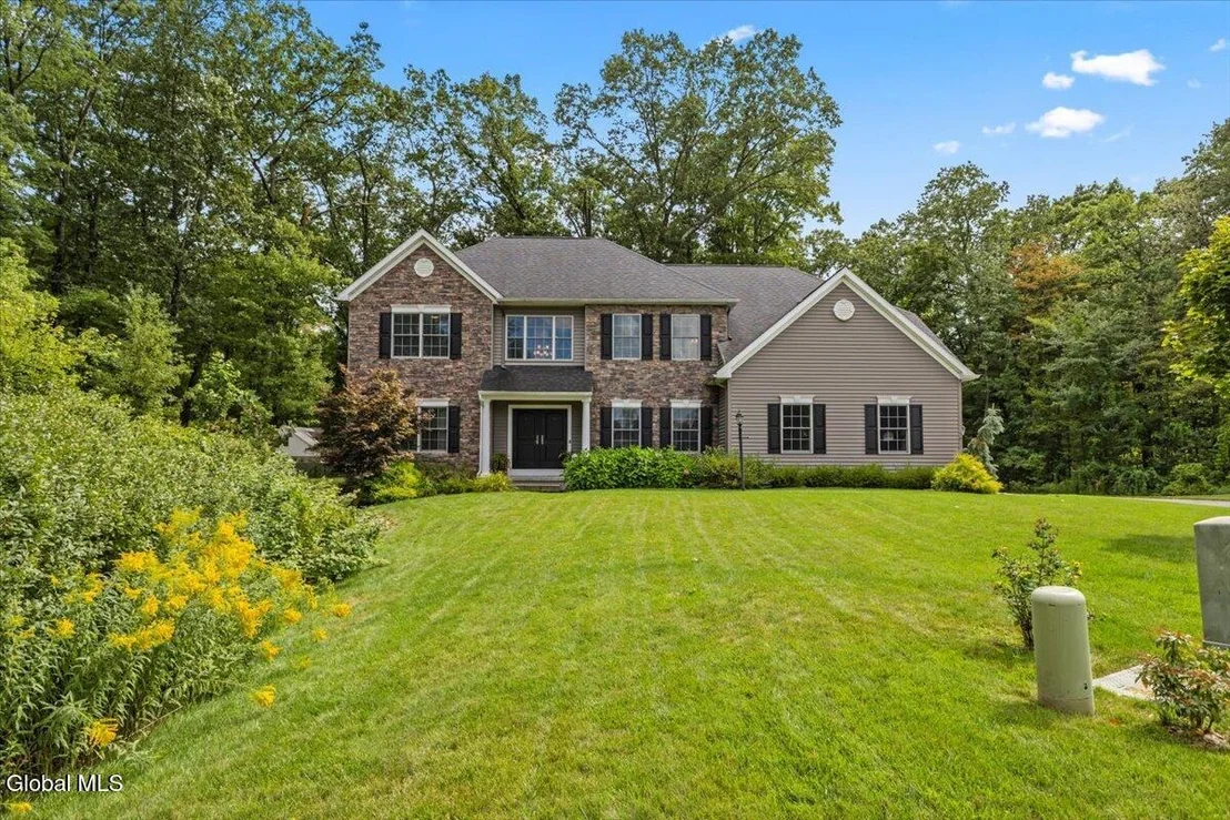 Photo of 76 Tamarack Lane