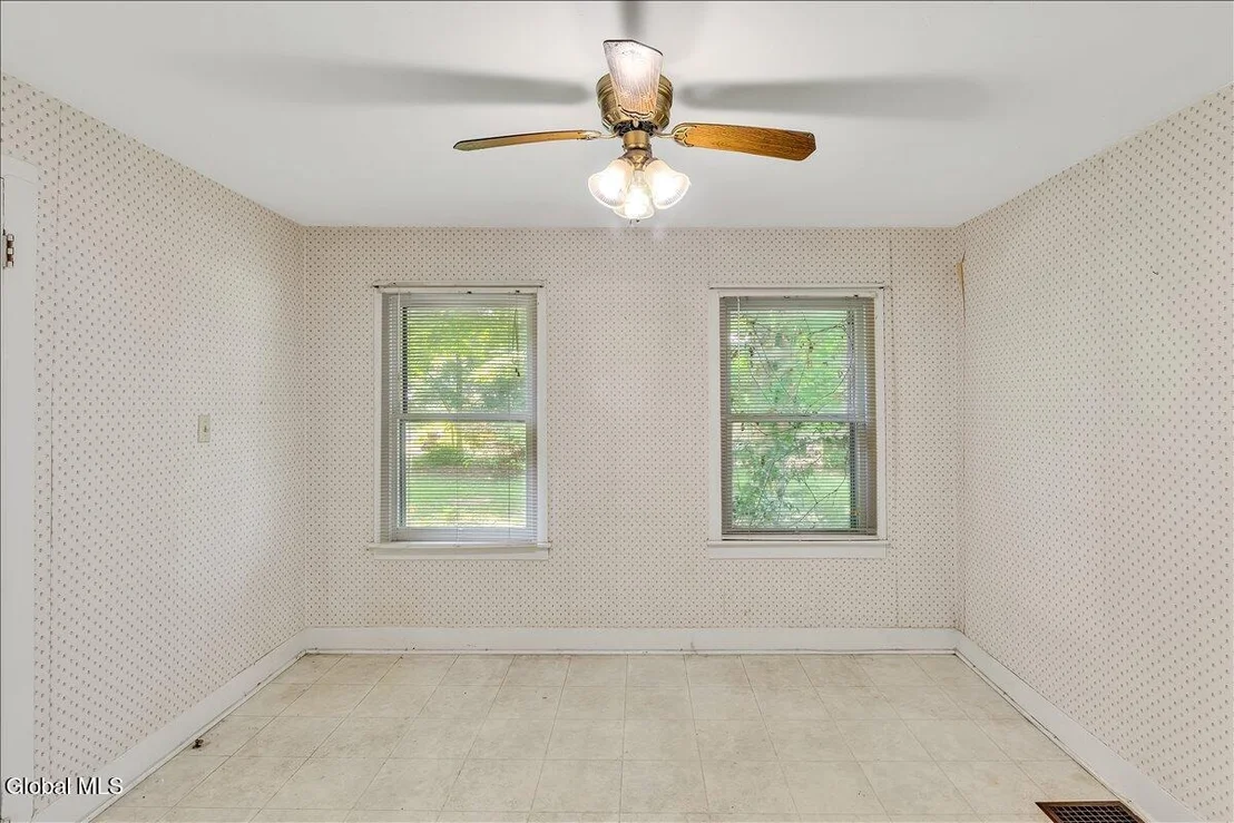 Photo of 60 Maple Avenue