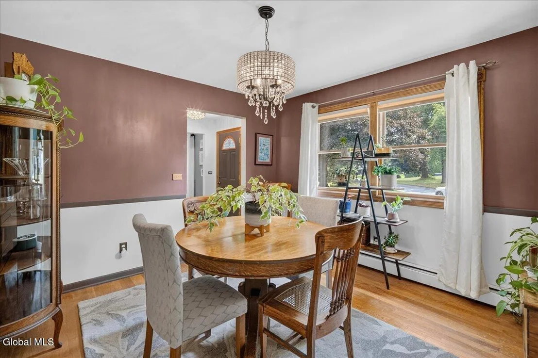 Photo of 5 Thunderbird Drive