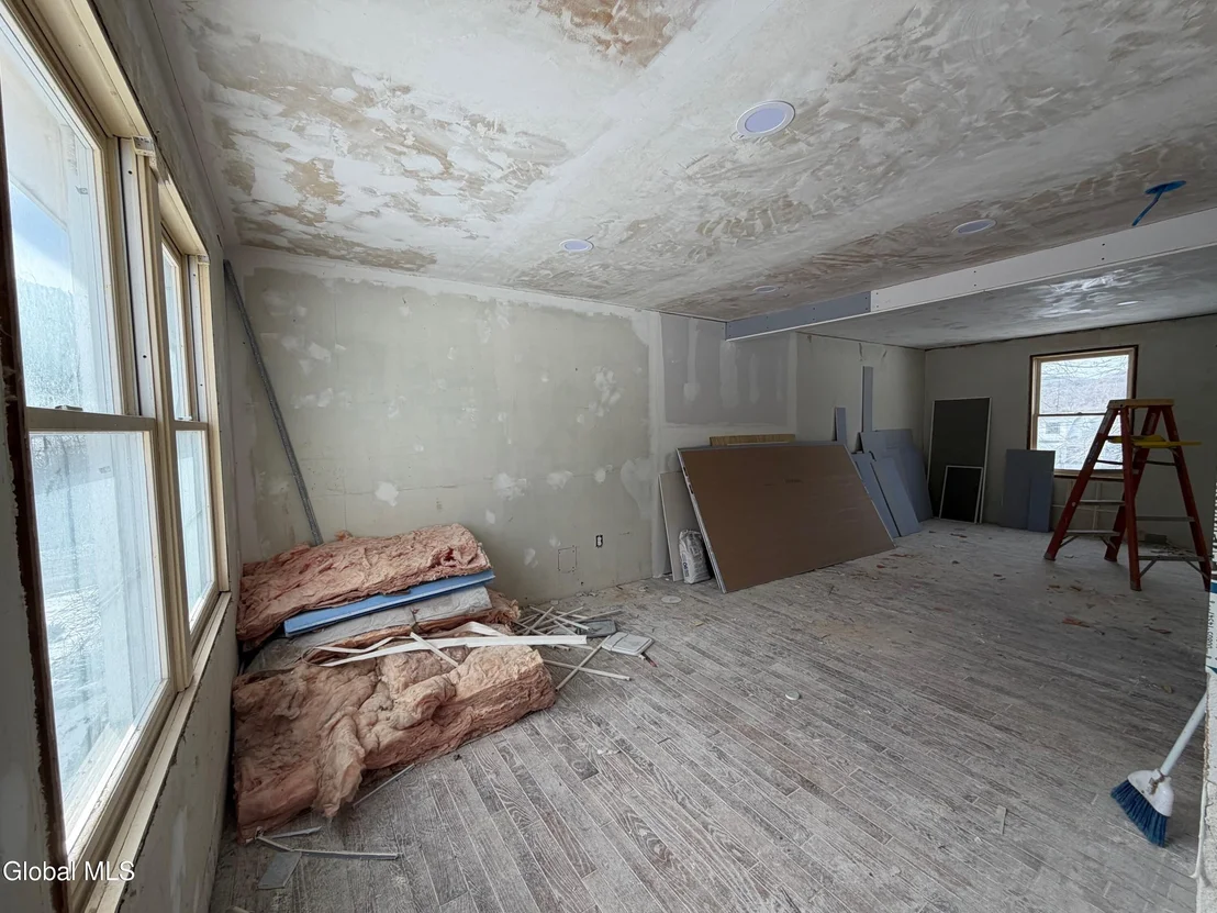 Photo of 404 Black Point Road