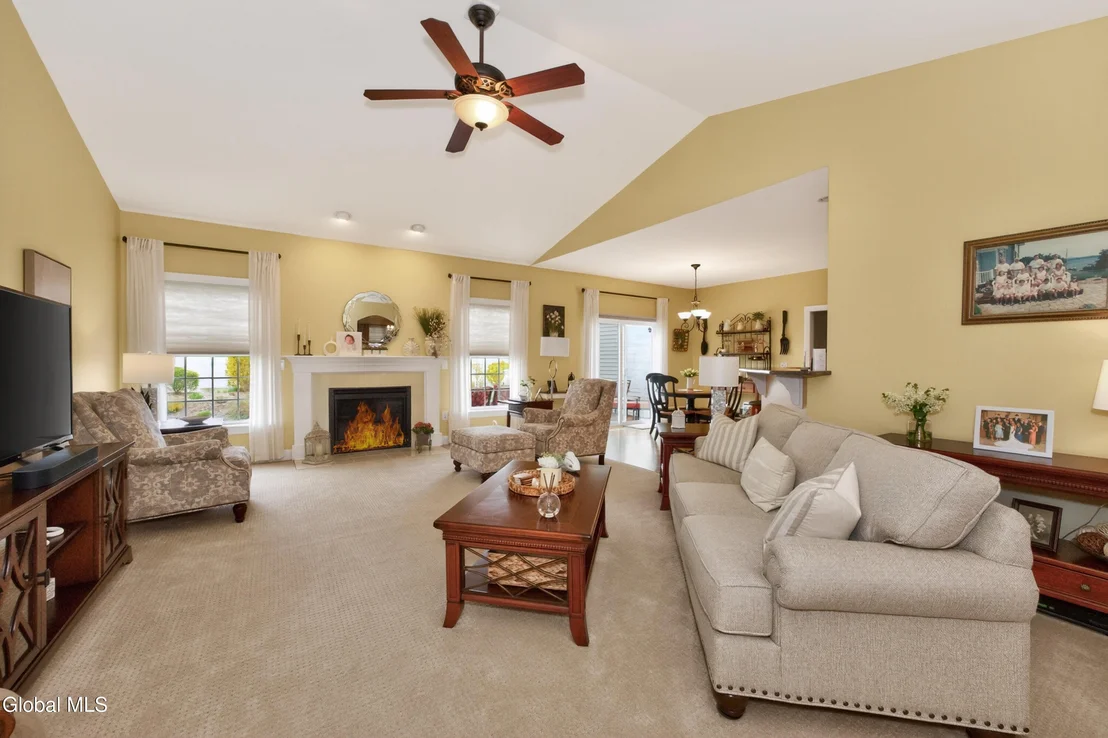 Photo of 8 Addison Way