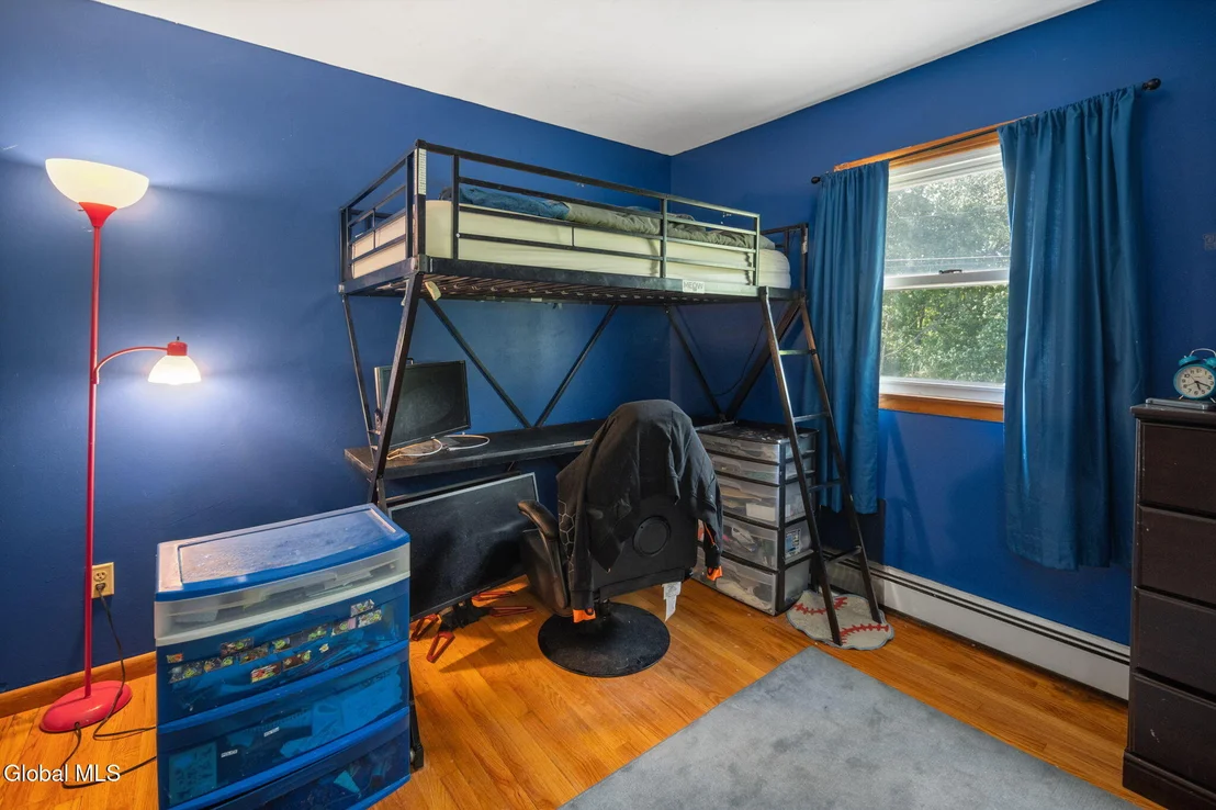 Photo of 1358 Maple Hill Road