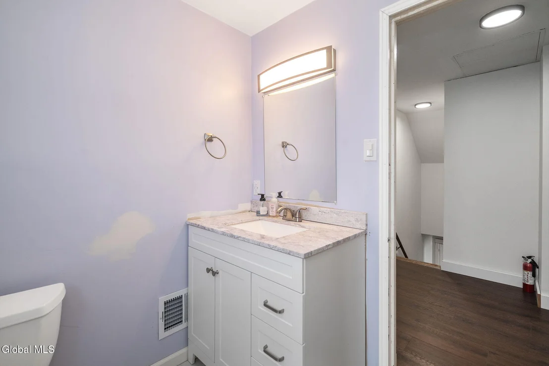 Photo of 137 Washington Avenue