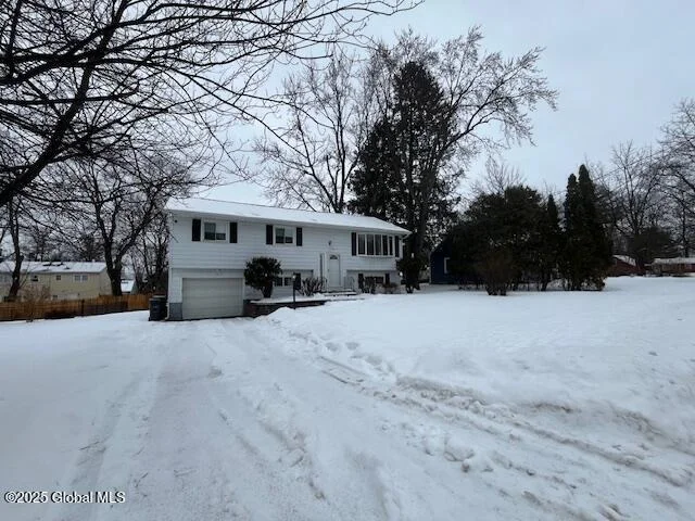 Photo of 1829 Pawtucket Avenue