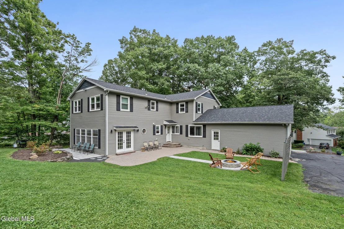 Photo of 2279 Pine Ridge Road