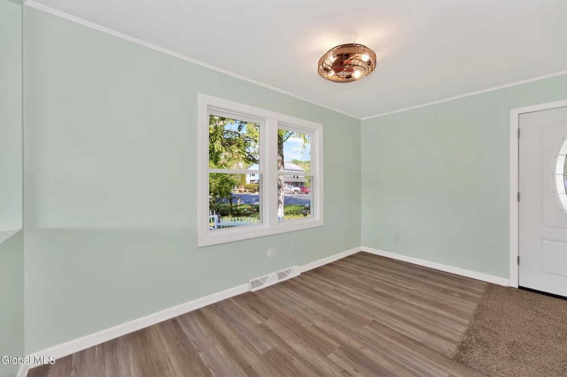 Photo of 2880 New York 22