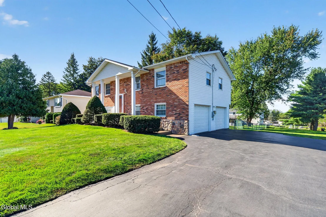Photo of 96 Forts Ferry Road