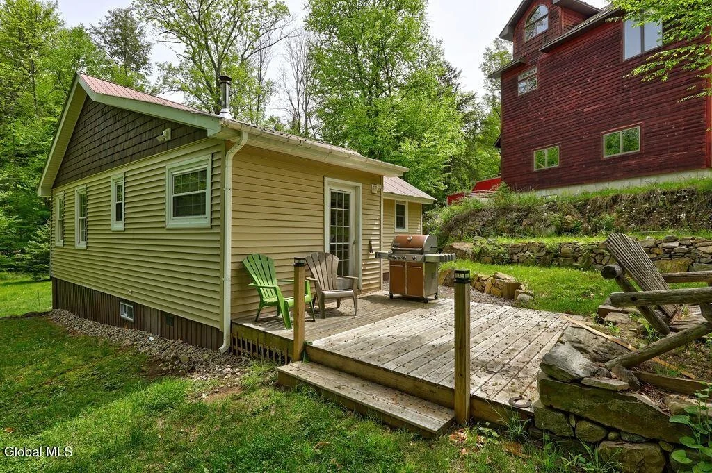 Photo of 34 Lakeview Terrace