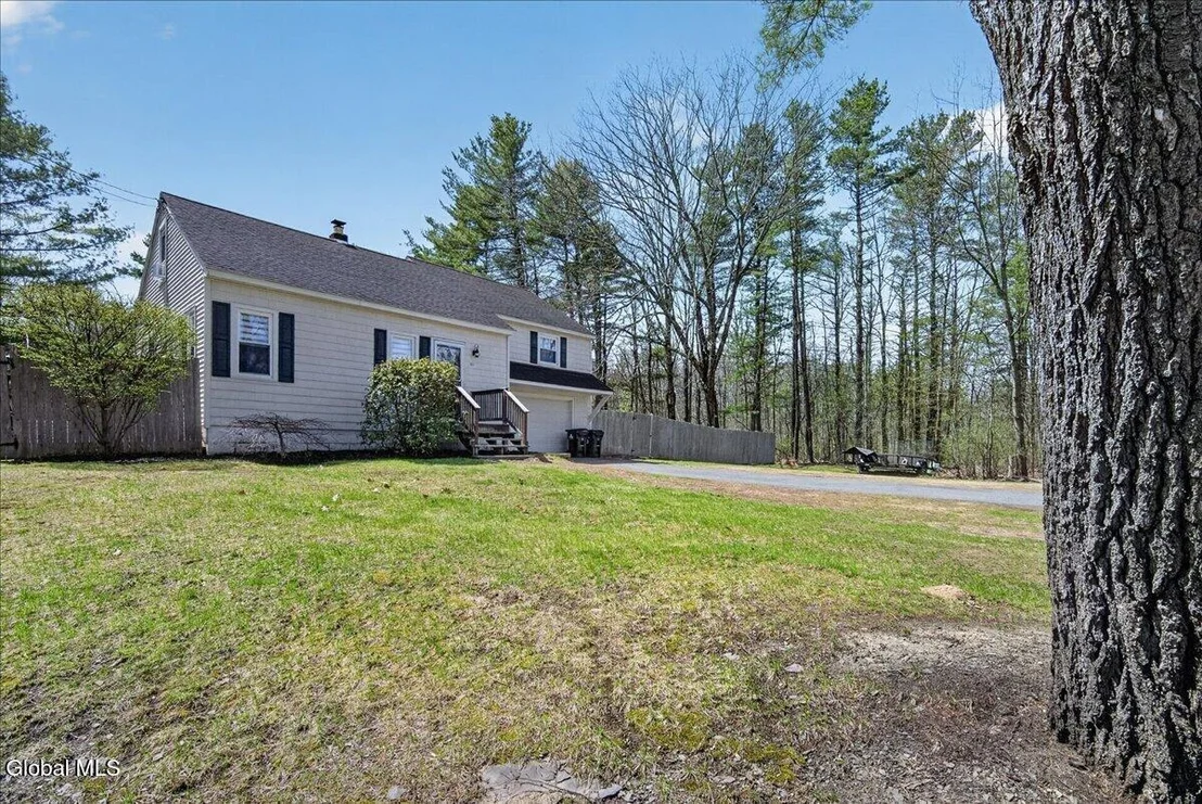 Photo of 715 Church Road