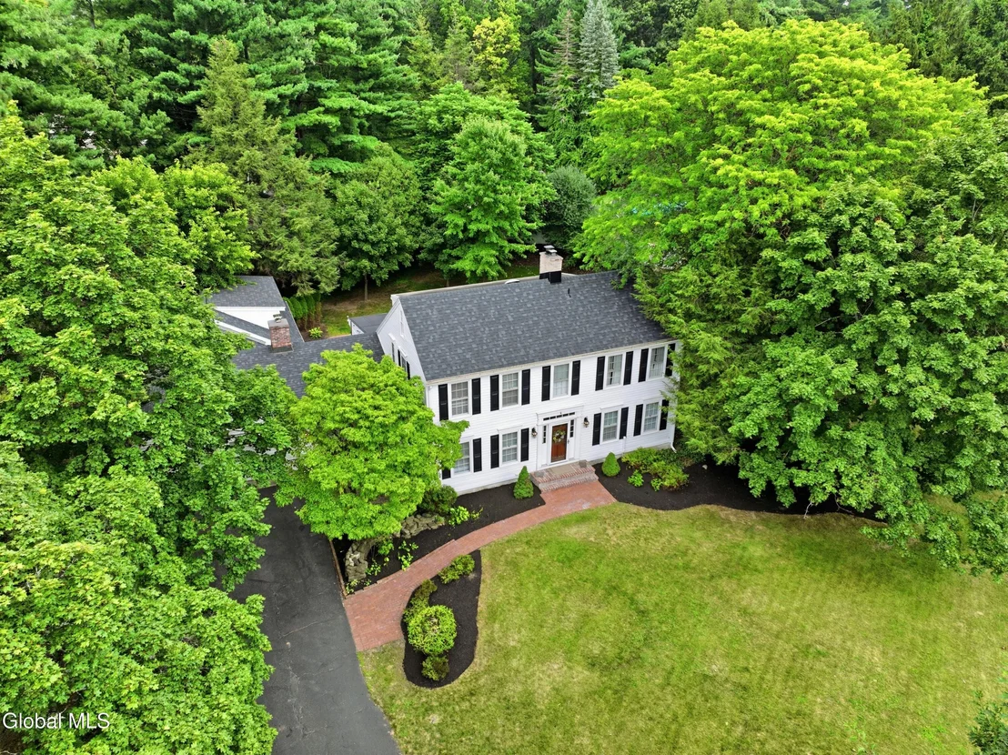 Photo of 5 Beaver Pond Road