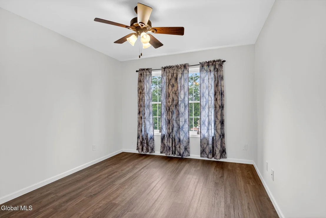 Photo of 28 Kellogg Road
