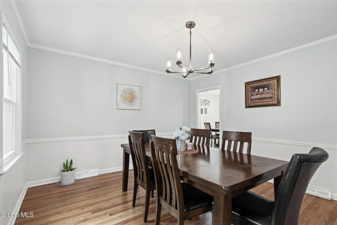 Photo of 2279 Pine Ridge Road